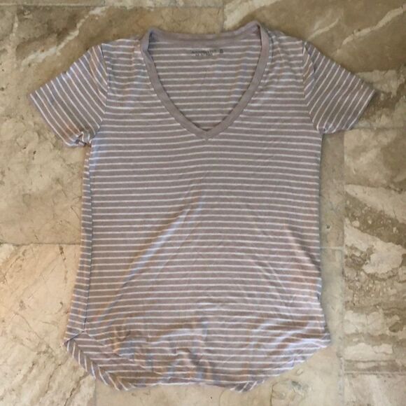 Abercrombie and Fitch tan and cream striped tee XS - Picture 1 of 3
